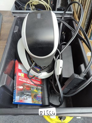 Lot 14 - PlayStation 4 vr headset with game untested