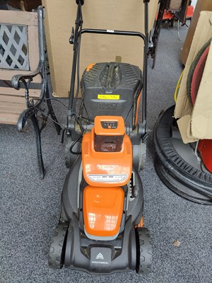 Lot 225 - YardForce Electric Lawnmower with battery and charger tested working