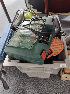 Lot 250 - Bundle of untested tools