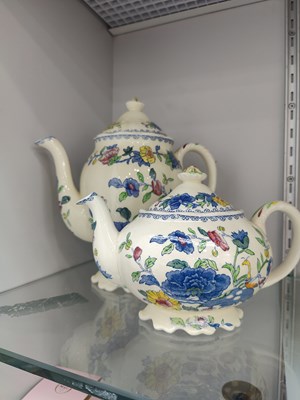 Lot 60 - 2 teapots by masons regency