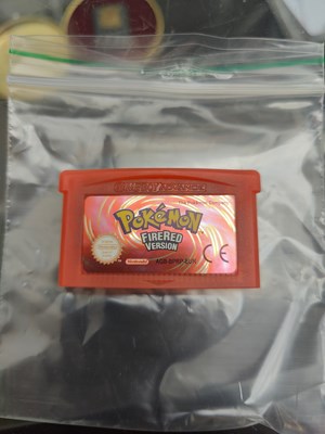 Lot 131 - Pokémon firered Gameboy game