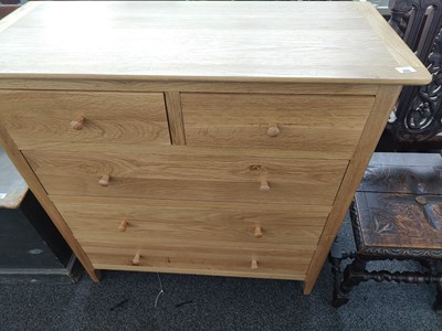 Lot 200 - Oak finish 5 drawer chest