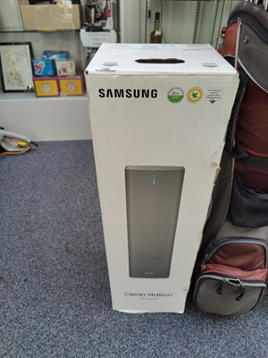 Lot 140 - Samsung clean station