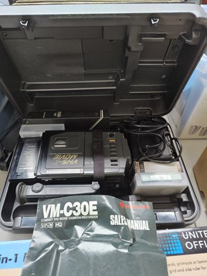 Lot 309 - Vintage Camcorder hitachi in carry case