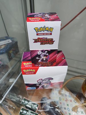 Lot 118 - Pokémon destined rivals booster boxes opened