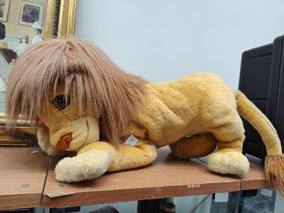 Lot 94 - Large Lion soft toy