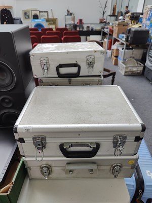 Lot 322 - 5 metal carry cases