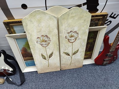 Lot 148 - 2 framed pictures and hand painted folding pannels