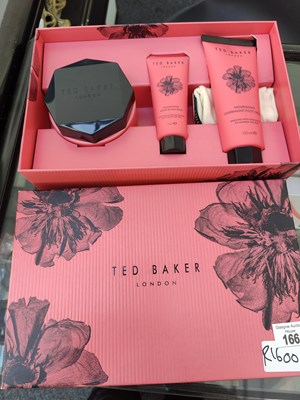 Lot 166 - Ted Baker gift set