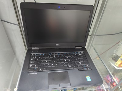Lot 124 - Dell latitude e5440 i5 processor fully reset with windows no charger