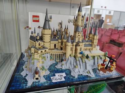 Lot 134 - Lego harry potter castle