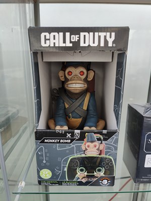 Lot 100 - Call of duty monkey bomb controller holder