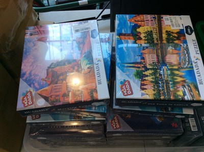 Lot 281 - Qty of puzzle board trays