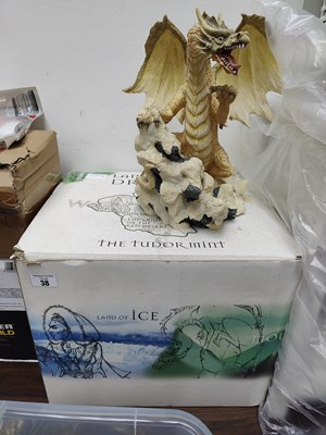 Lot 38 - Collectible dragon figurine with box