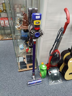 Lot 112 - Dyson V8 vacuum tested working