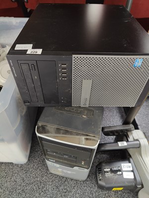 Lot 229 - 3 untested computer tower for spares