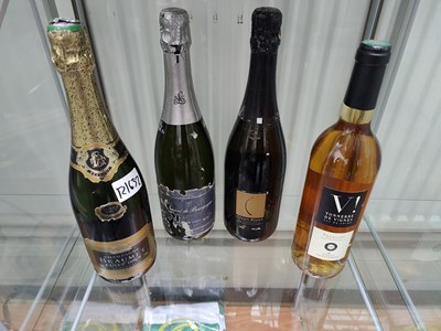 Lot 98 - 4 bottles of assorted alcohol