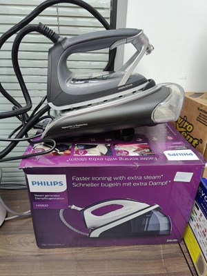 Lot 30 - Philips hi5920 steam generator untested