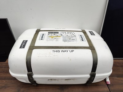 Lot 31 - Seago 6 person life raft - DO NOT PULL CORD OR IT WILL DEPLOY