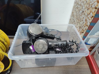 Lot 40 - 2 hotel style hair dryers