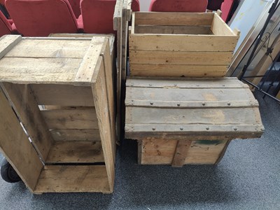 Lot 215 - Qty of vintage wooden crates