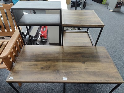Lot 202 - Set of tables in assorted sizes