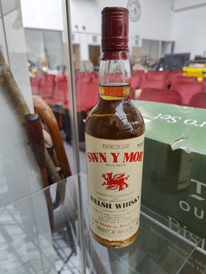 Lot 86 - Swn y mor Welsh whisky