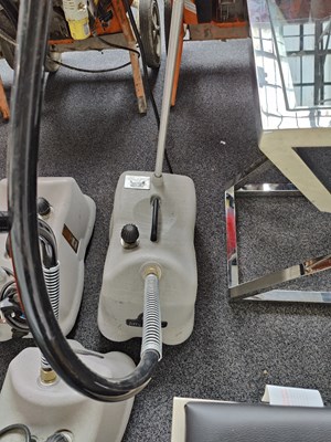 Lot 272 - Jiffy commercial clothes steamer