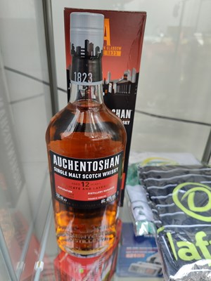 Lot 125 - Auchentoshan single malt scotch whisky aged 12 years