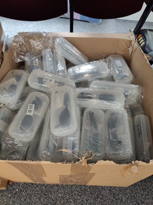 Lot 352 - Large qty of sunglasses