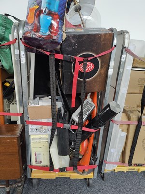 Lot 186 - Cage of untested misc