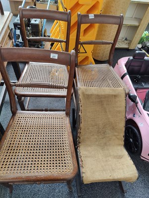 Lot 277 - 4 assorted chairs