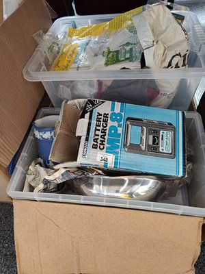Lot 348 - Box of misc