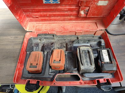 Lot 296 - Hilti carry case with 4x batteries