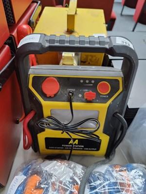 Lot 313 - AA power station jump starter