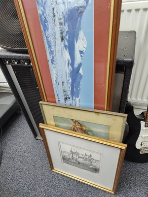 Lot 154 - Bundle of framed pictures as viewed