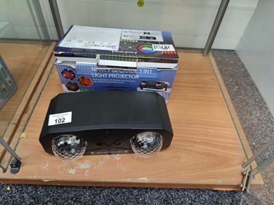 Lot 102 - 5 in 1 light projector