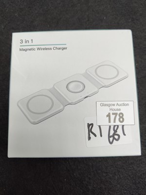 Lot 178 - 3 in 1 magnetic wireless charger
