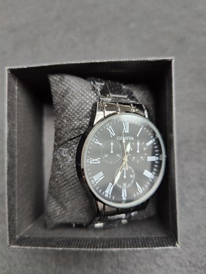 Lot 172 - Geneva gents watch