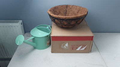 Lot 351 - Garden Hangers 5x