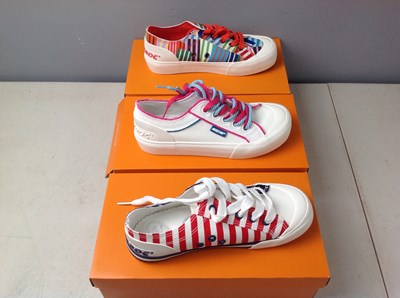 Lot 203 - 3 pairs of Rocket dog trainers