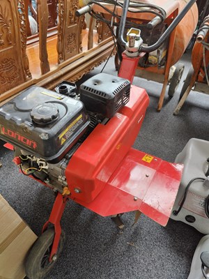 Lot 270 - Red petrol rotavator tested working