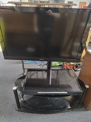 Lot 281 - 2 TVs including stand untested