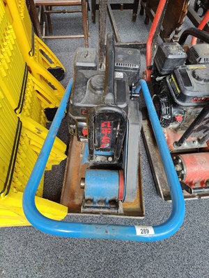 Lot 289 - Fl 15-40 blue petrol whacker plate