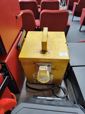 Lot 314 - 110v single output transformer