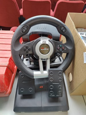 Lot 298 - Gaming steering wheel and pedals