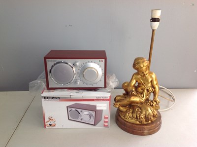 Lot 38 - Heavy base cherub lamp and table radio