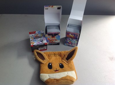 Lot 91 - a selection of Loose Pokemon cards