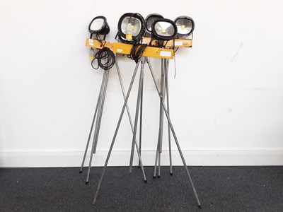 Lot 186 - 3 Tripod Work Site Lights 110v