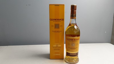 Lot 113 - Glenmorangie single malt with box